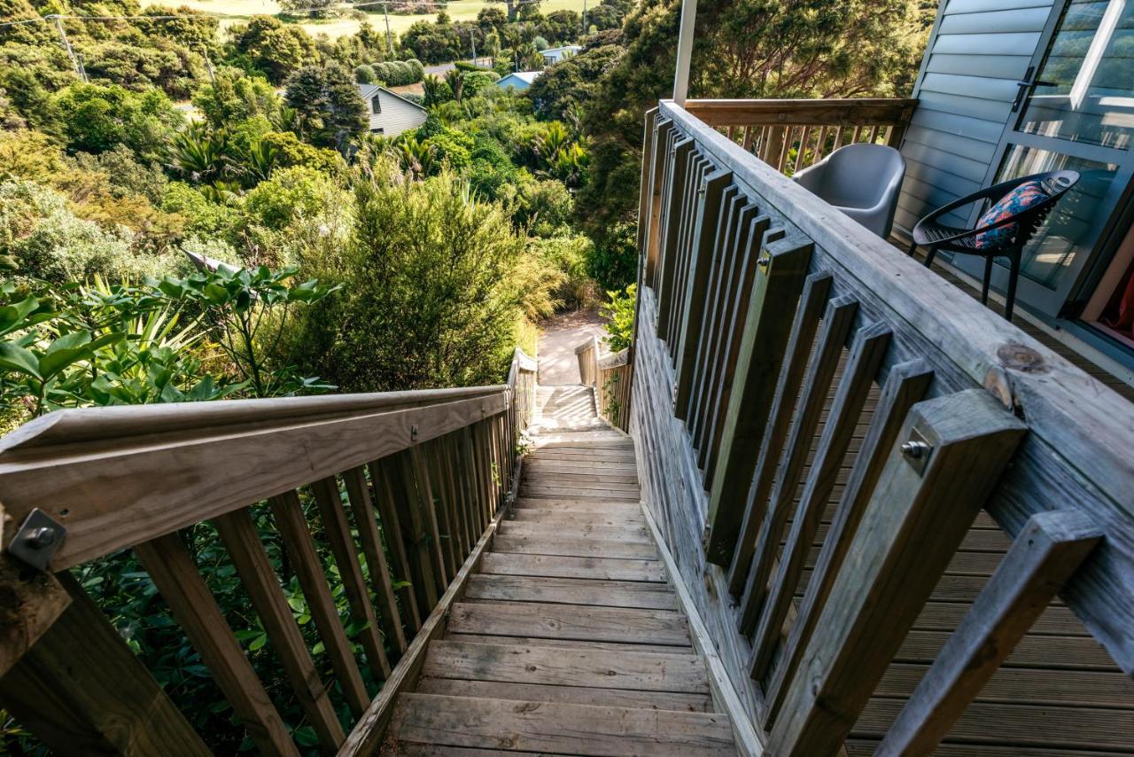 Treetop Retreat - Onetangi Holiday Home Esterno foto